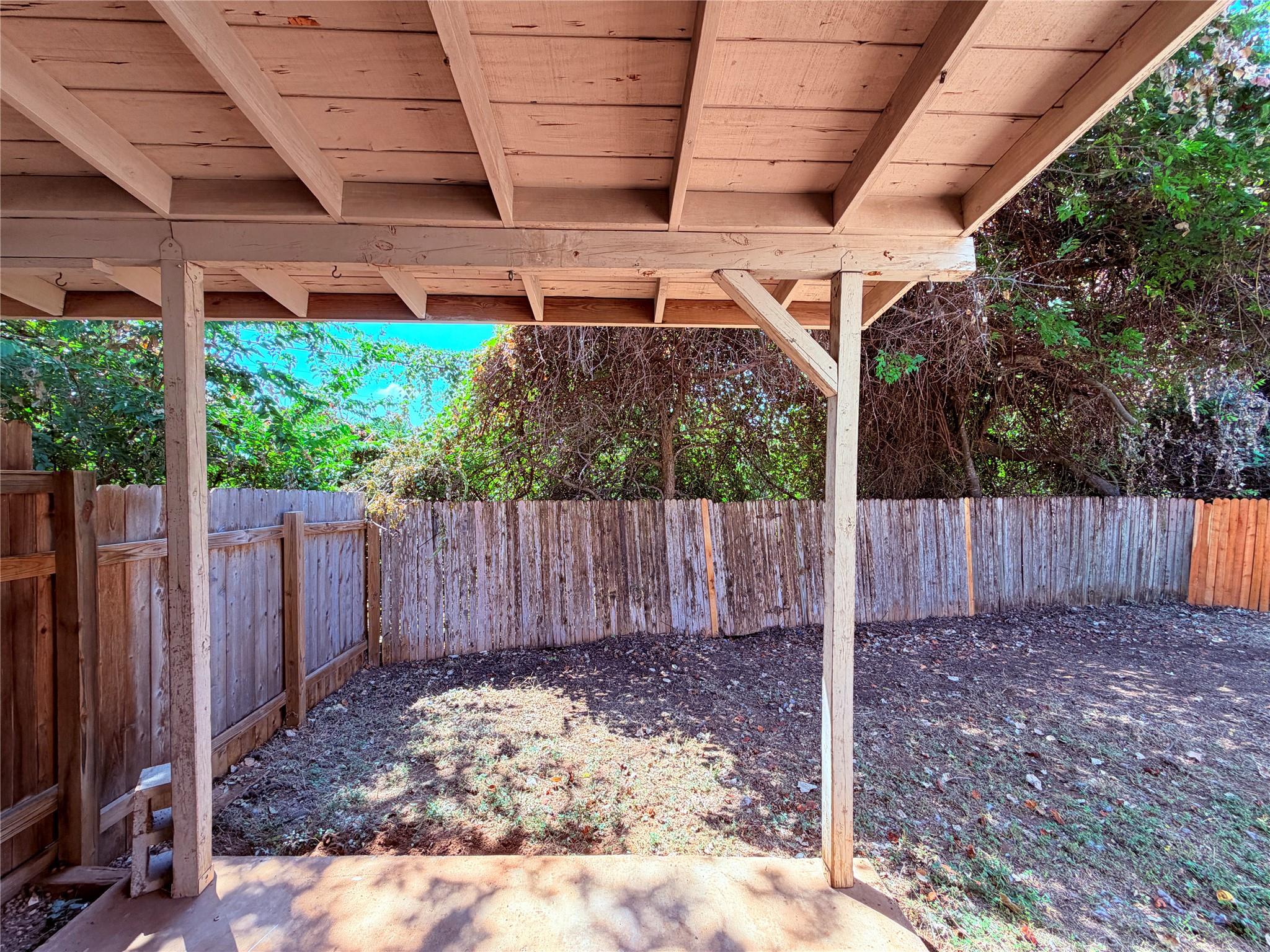 2301 Whitlow Cv Property Photo 32