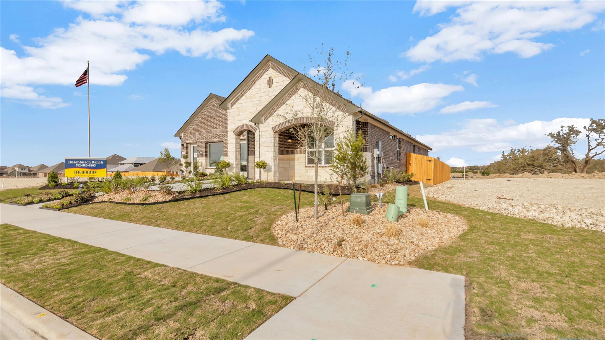 1824 Walnut Grove Bnd Property Photo