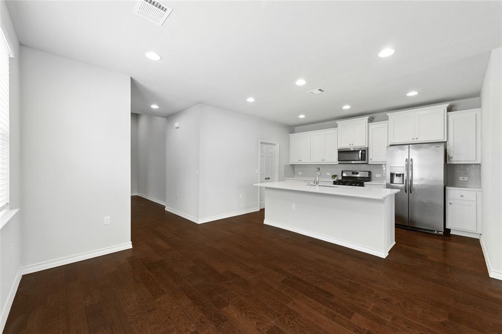 11921 Cimaizon Dr Property Photo 2