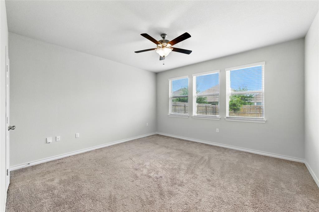 11921 Cimaizon Dr Property Photo 5