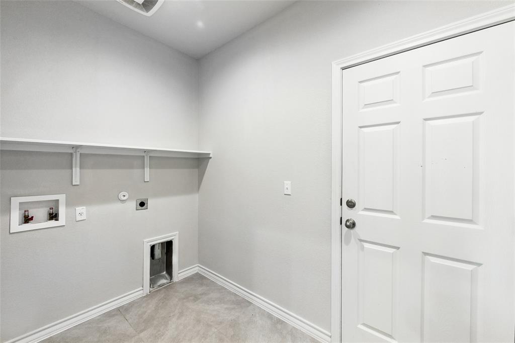 11921 Cimaizon Dr Property Photo 14