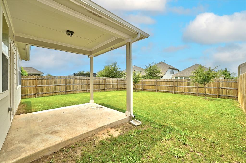 11921 Cimaizon Dr Property Photo 17