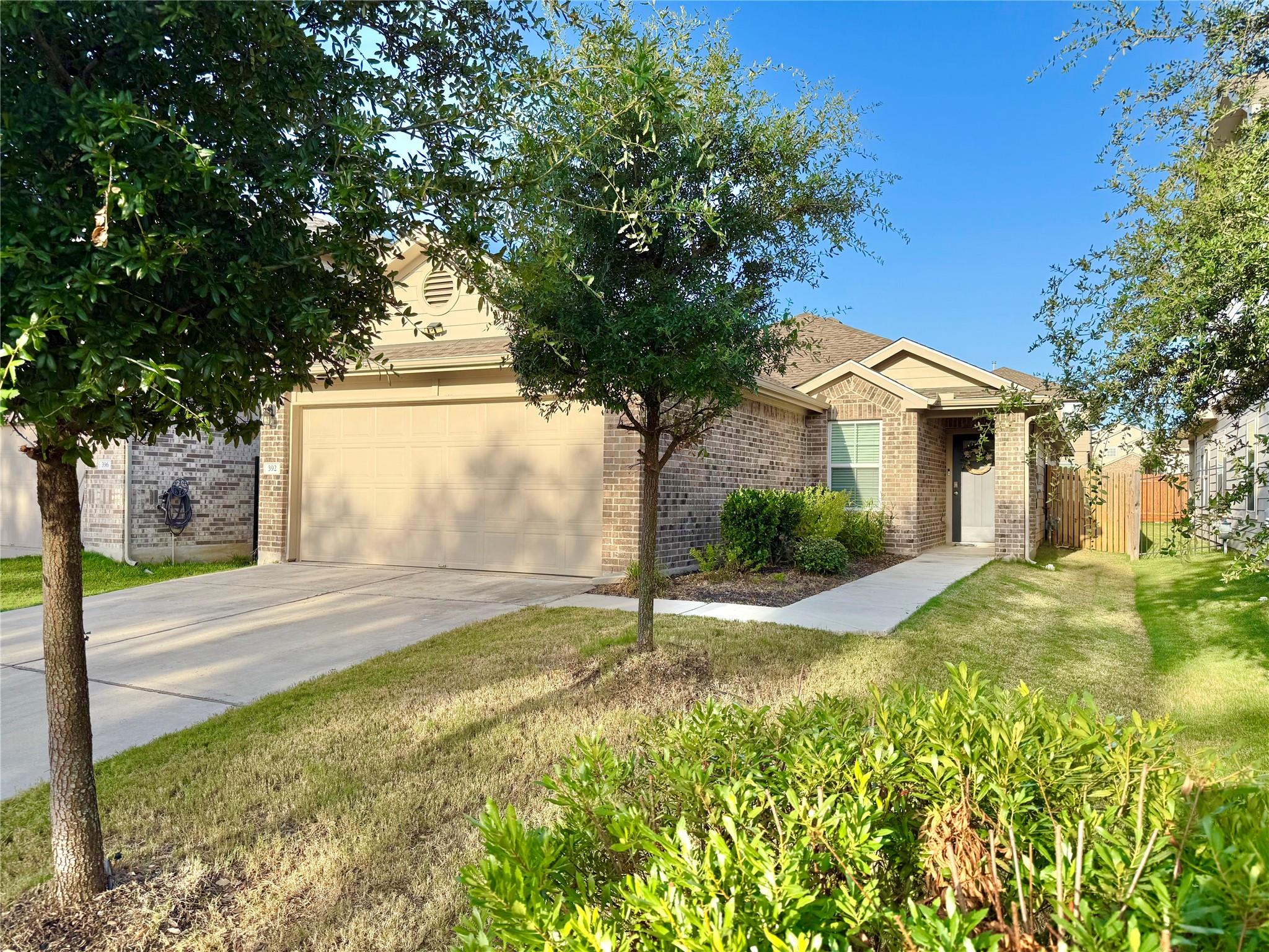 392 Blue Sage Dr Property Photo 1
