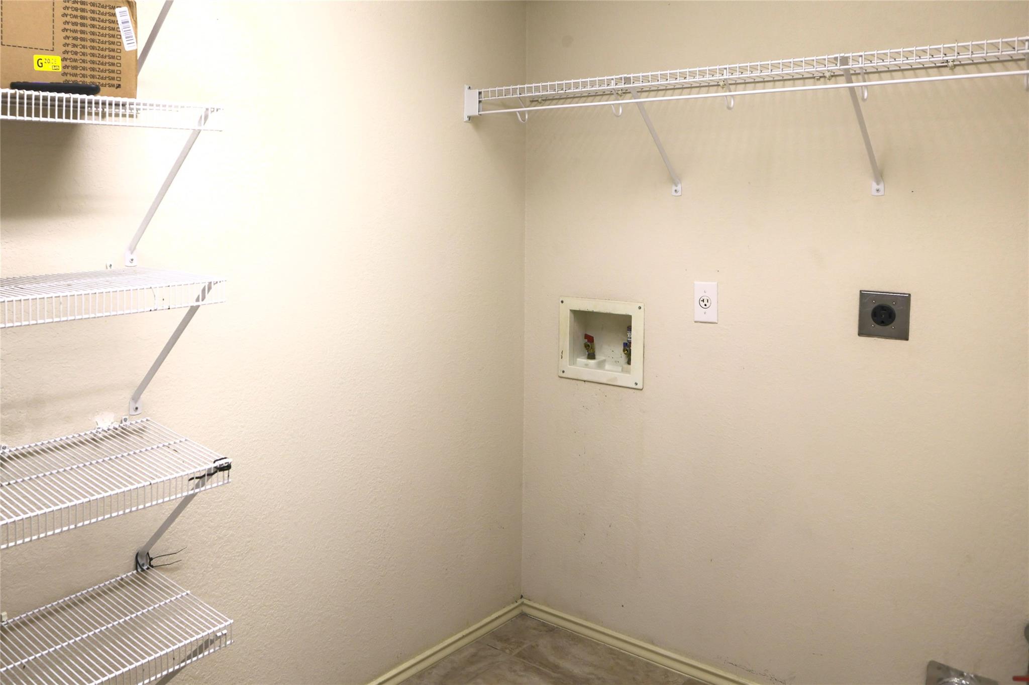 16205 Mones Ln Property Photo 12
