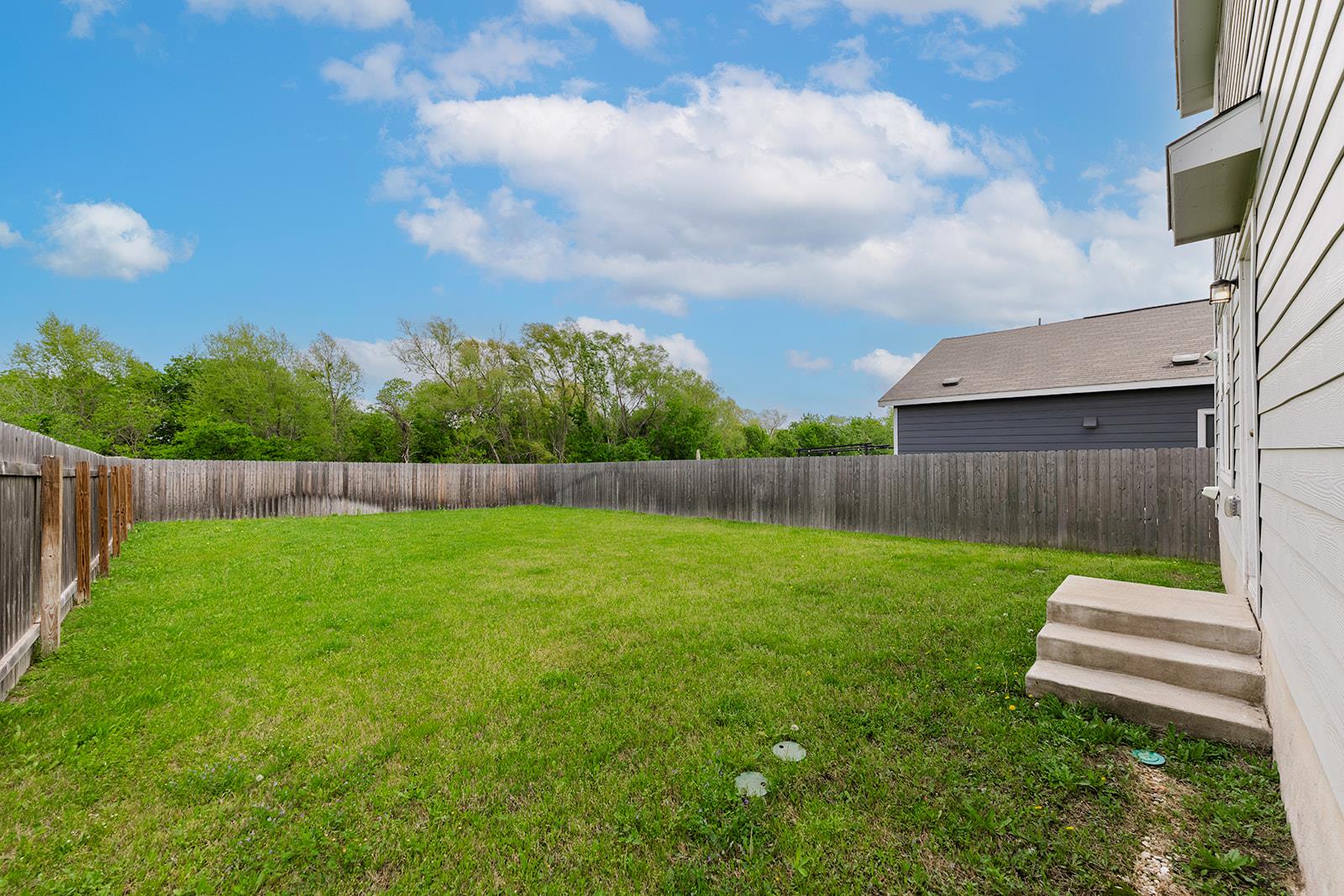 2204 Nightview Dr Property Photo 22