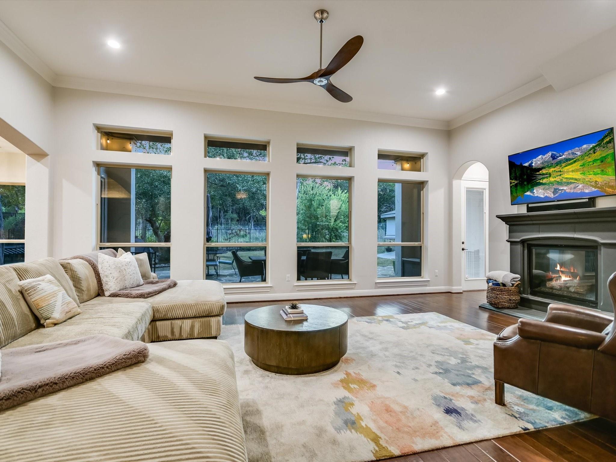 2512 Ionian Cv Property Photo 8