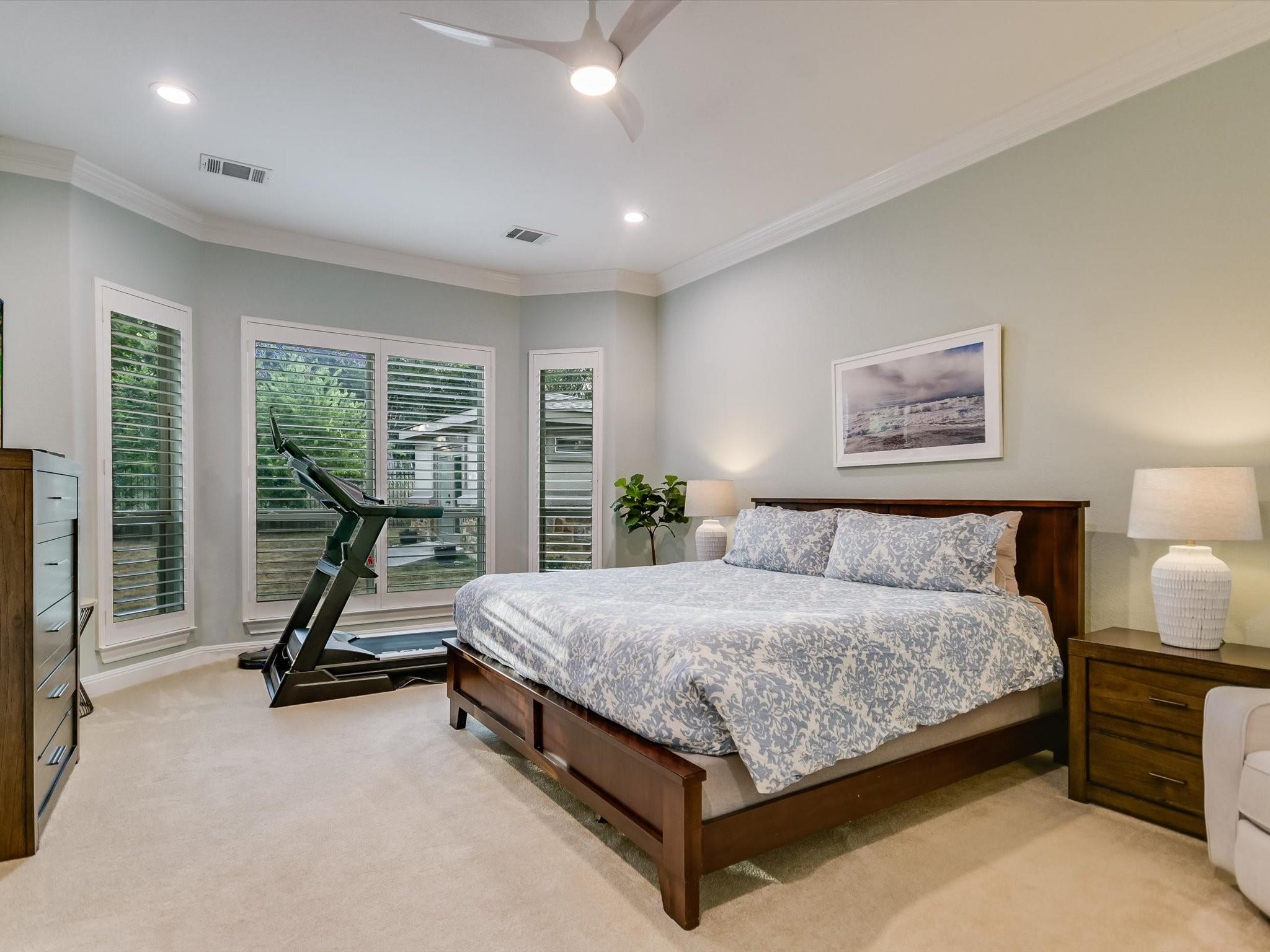 2512 Ionian Cv Property Photo 15