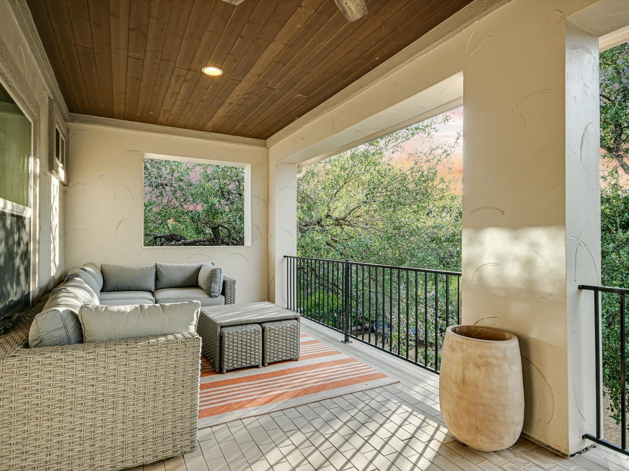 2512 Ionian Cv Property Photo 25