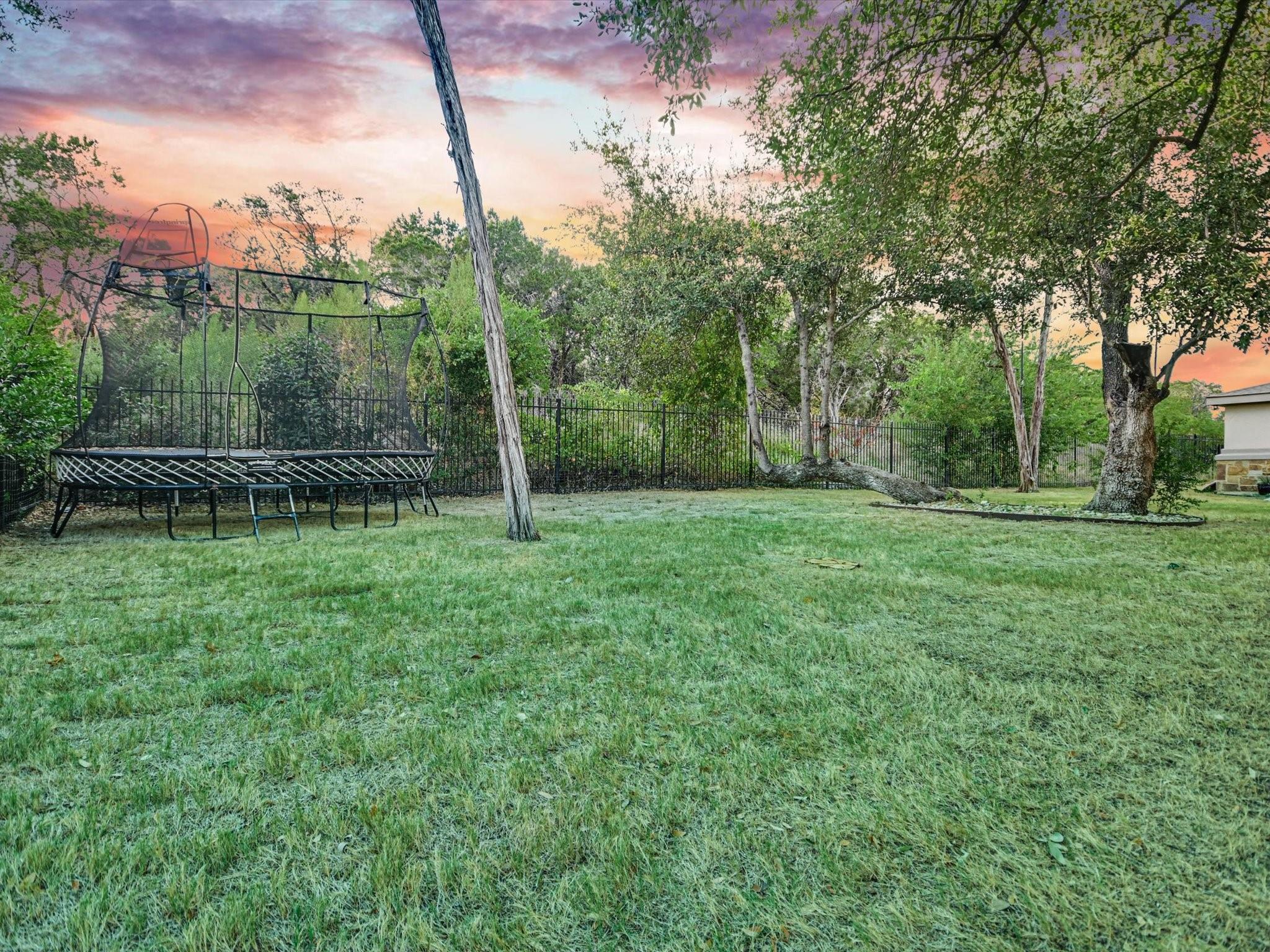 2512 Ionian Cv Property Photo 28