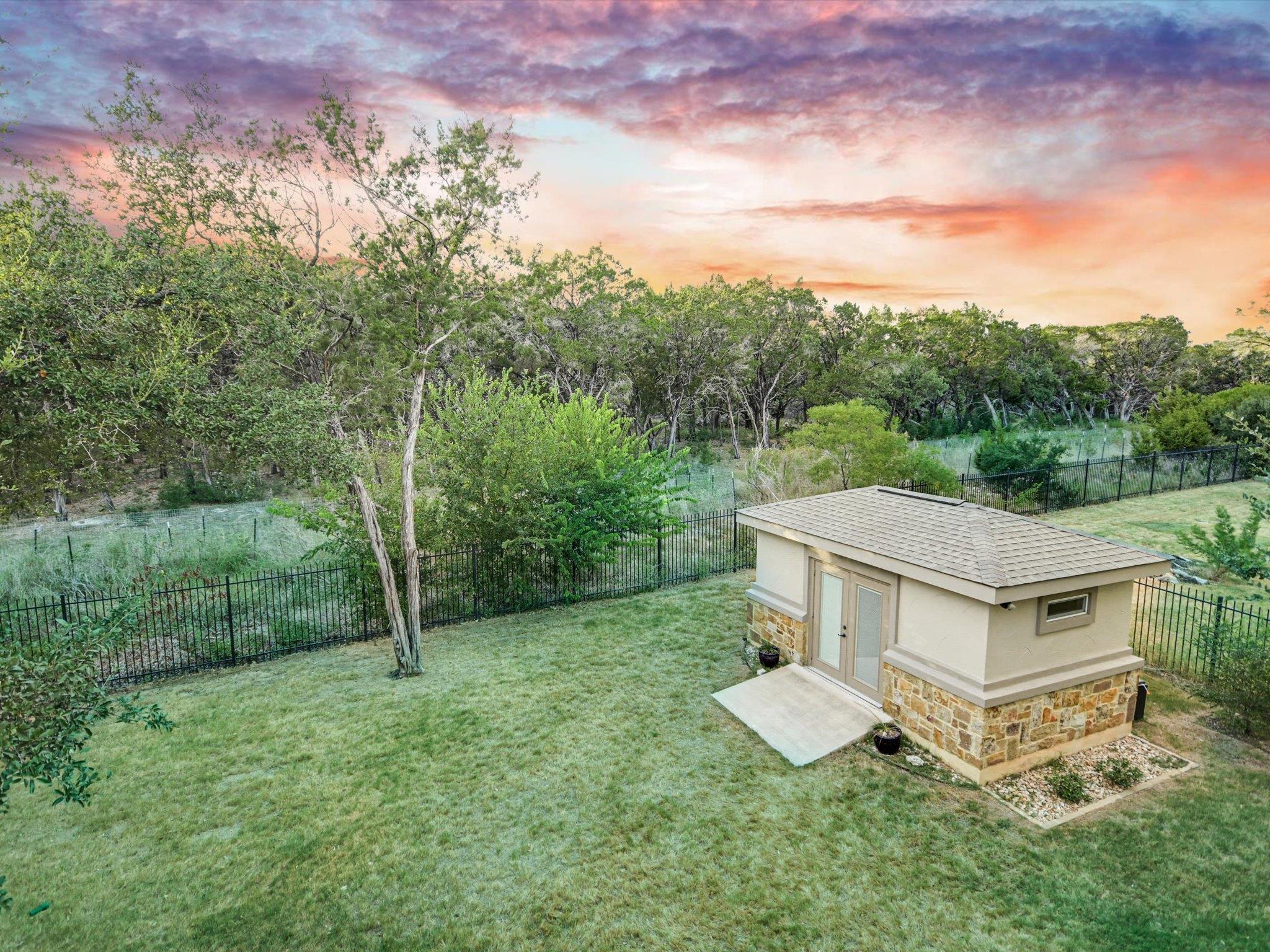 2512 Ionian Cv Property Photo 30