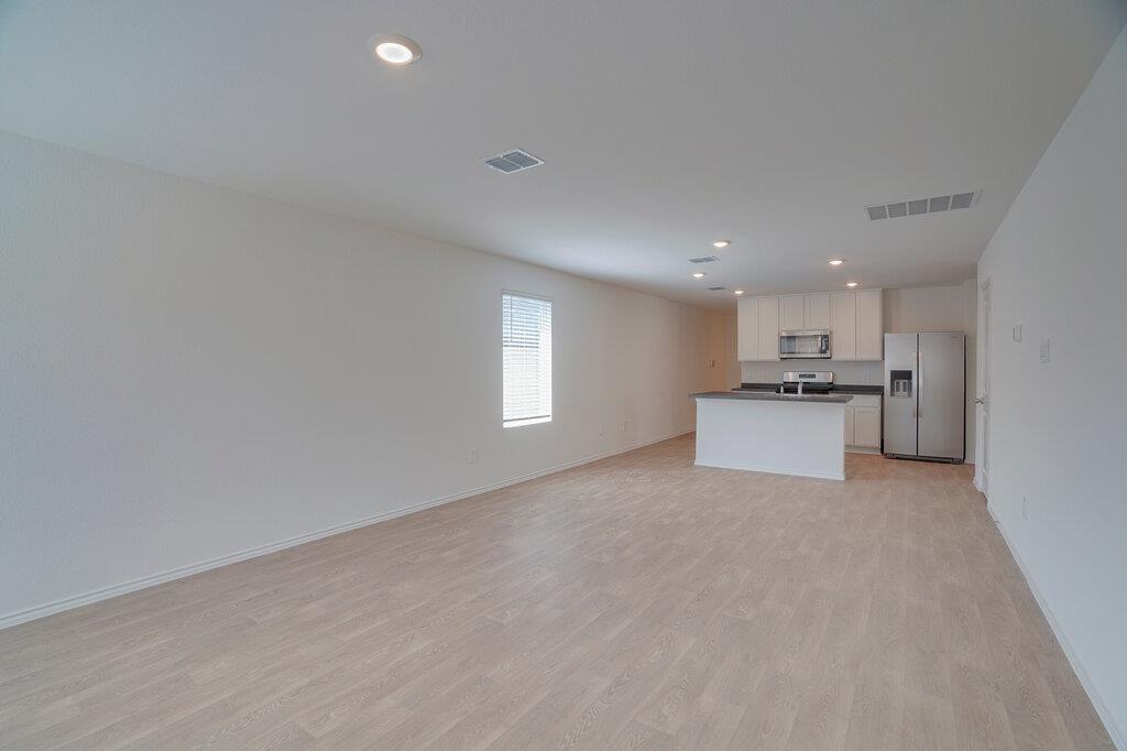 158 Alkali Dr Property Photo 4