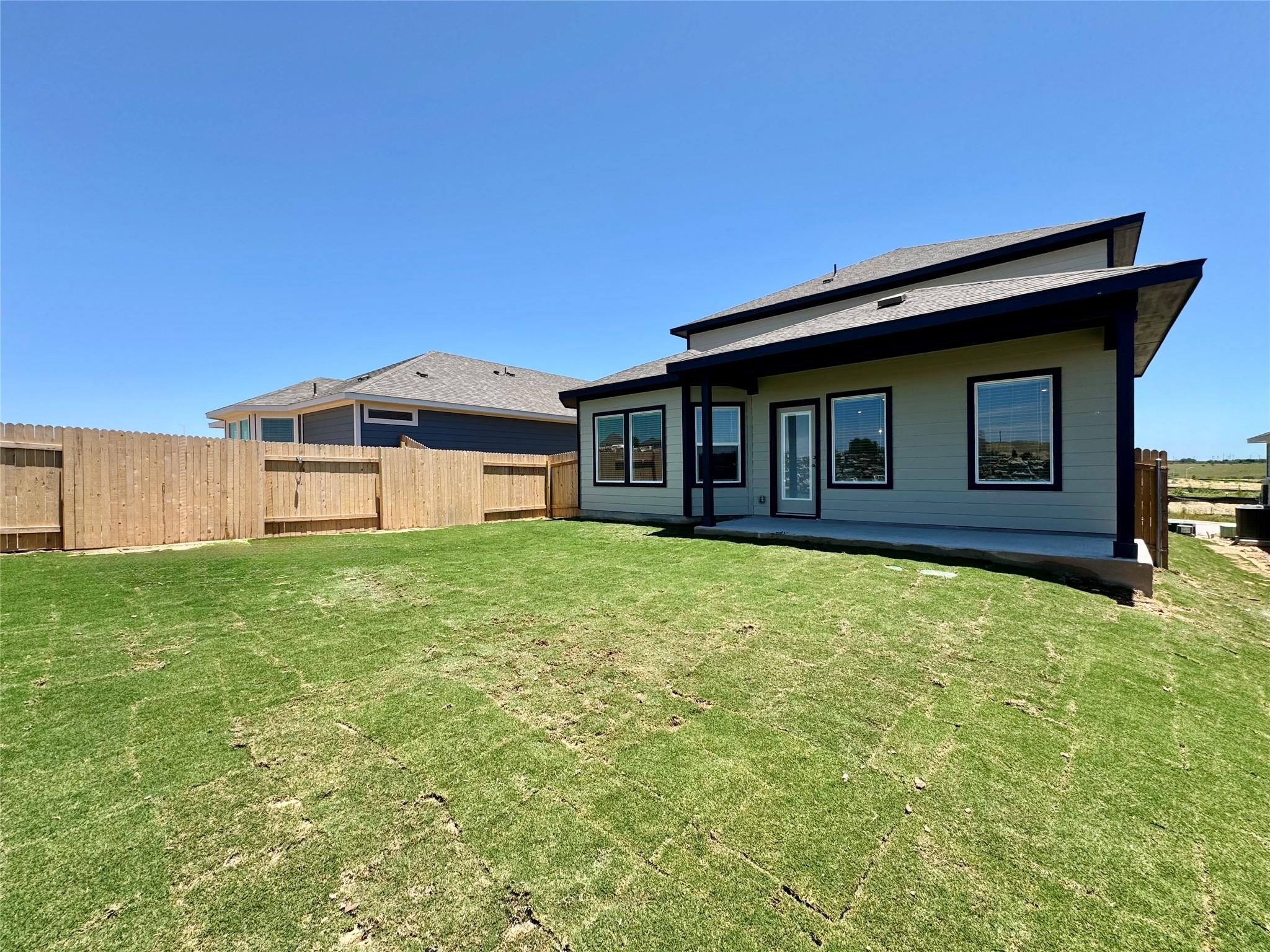 13308 Rindle Reach Dr Property Photo 2