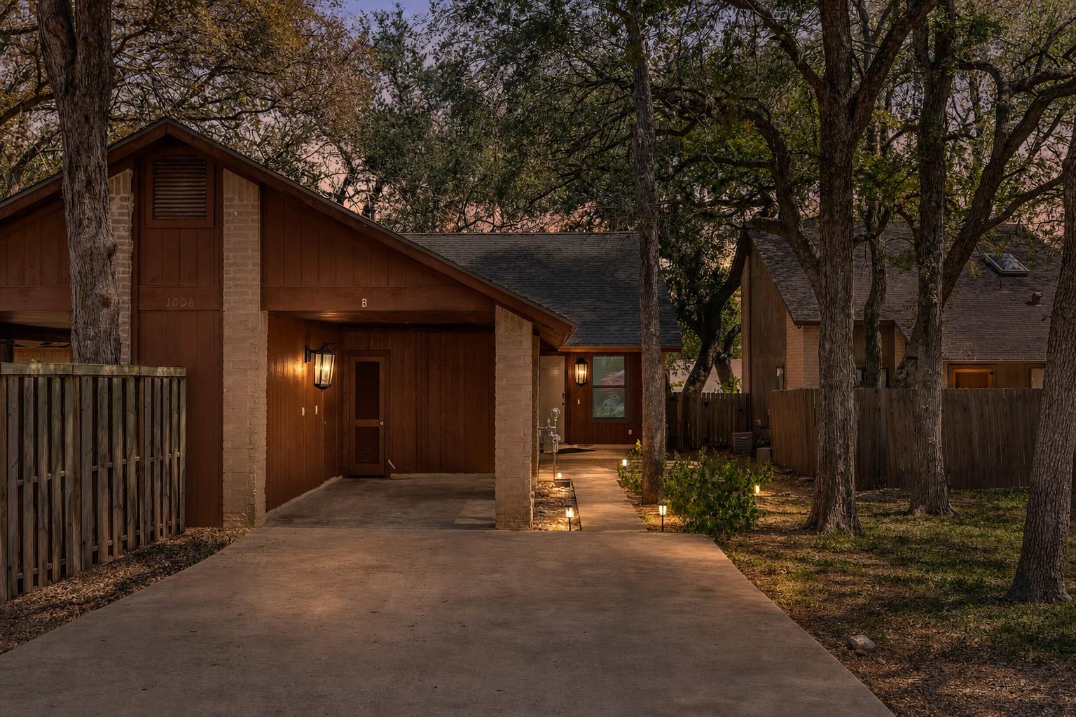 1008 Milford Way #b Property Photo 1