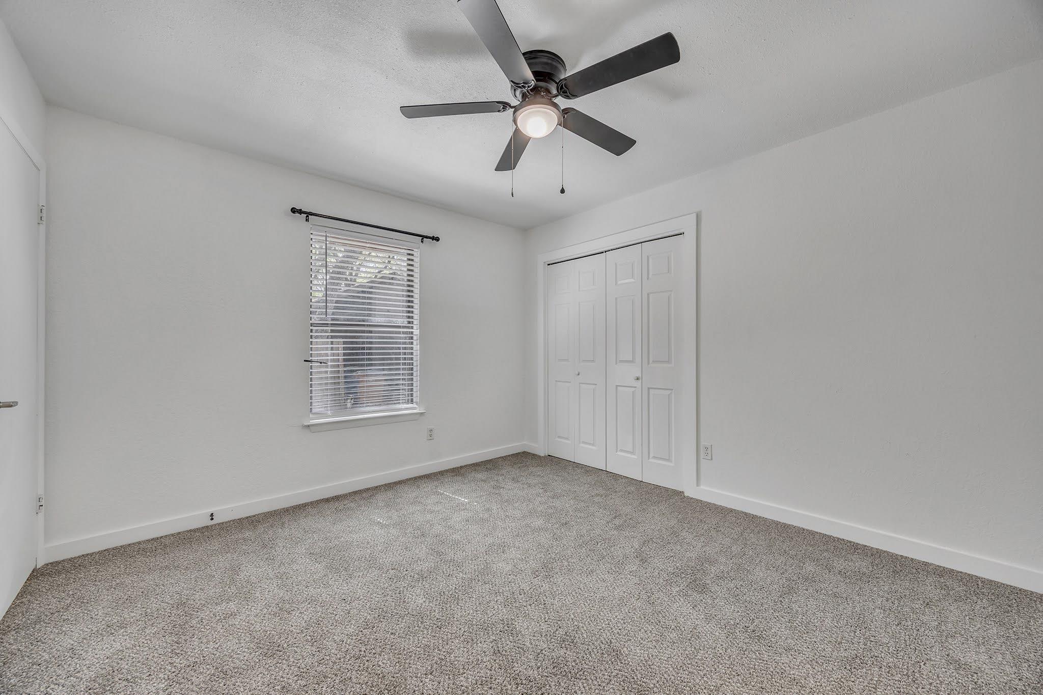 1008 Milford Way #b Property Photo 6