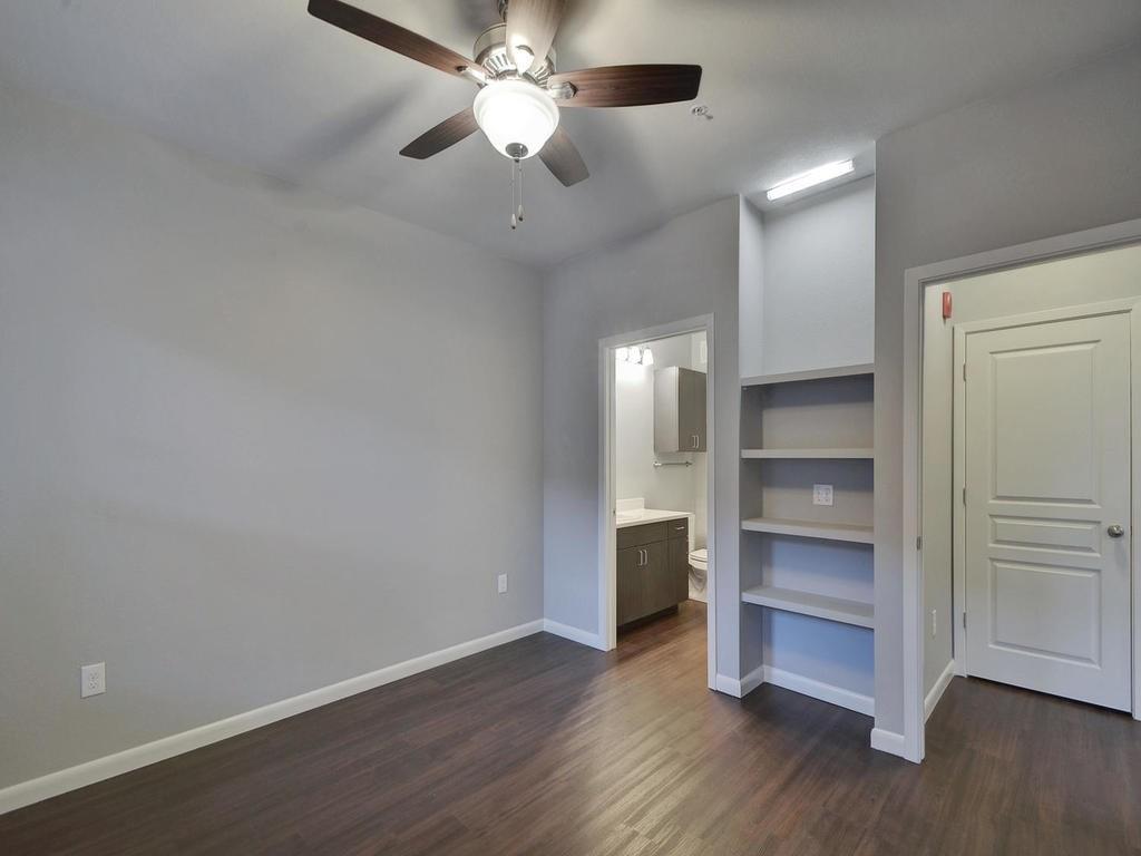 2822 Rio Grande St 303 Property Photo 8