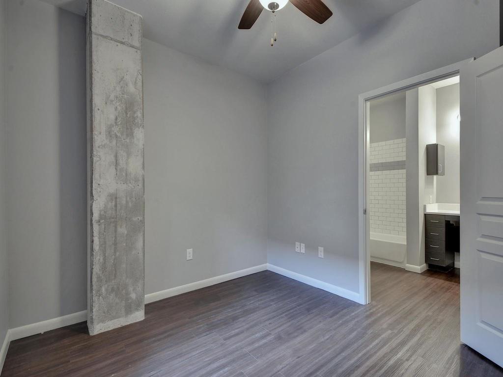 2822 Rio Grande St 303 Property Photo 12