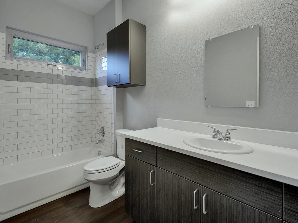 2822 Rio Grande St 303 Property Photo 15