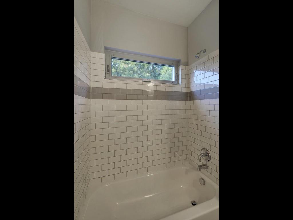 2822 Rio Grande St 303 Property Photo 16