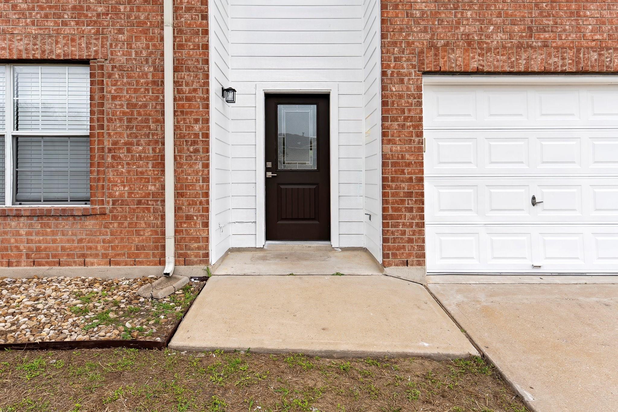 221 Peppergrass Cv Property Photo 2