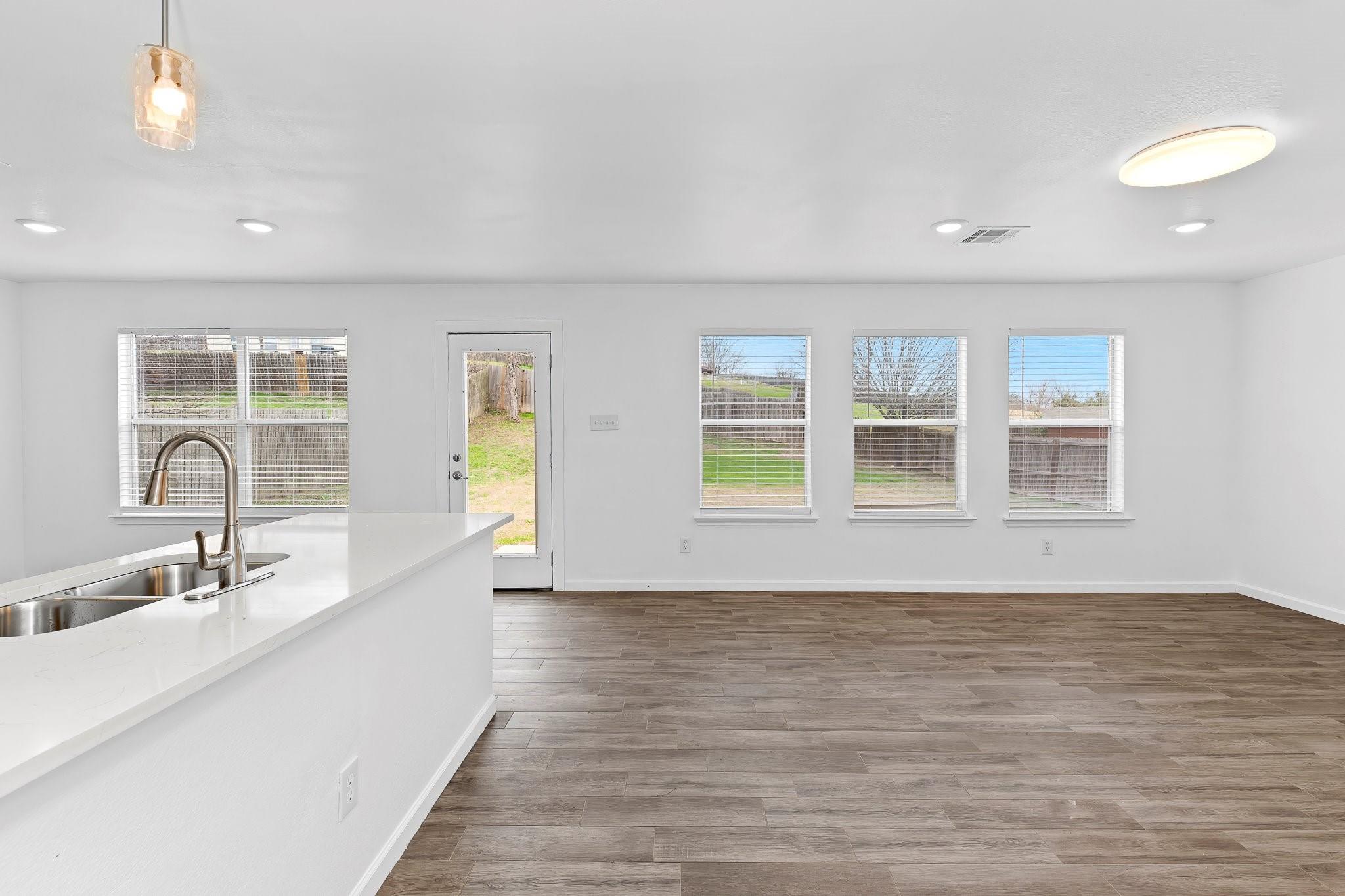 221 Peppergrass Cv Property Photo 8