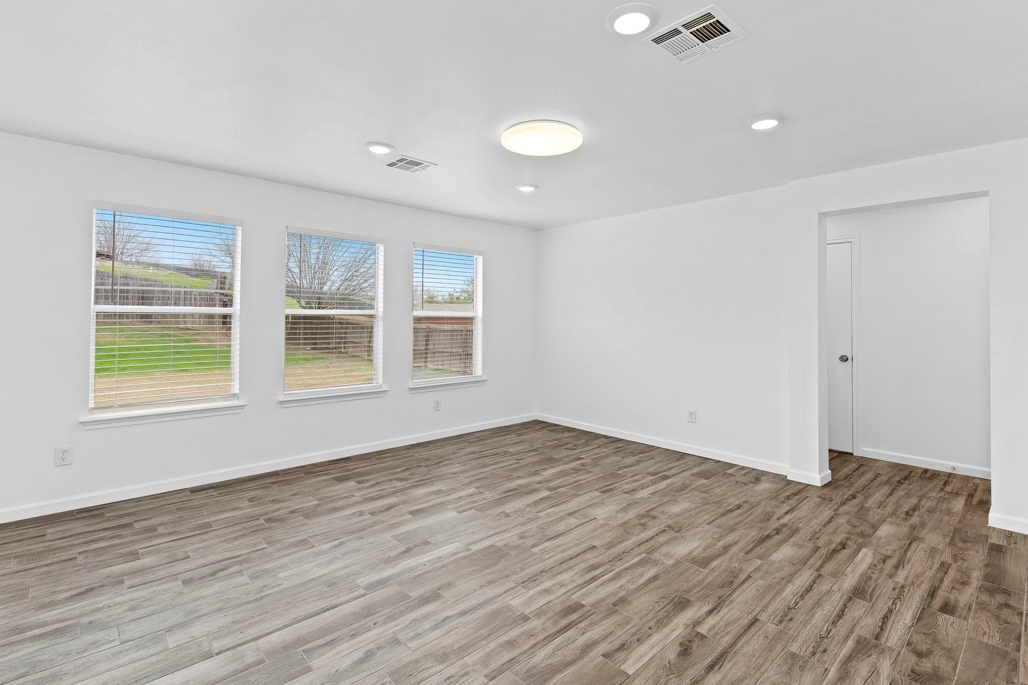 221 Peppergrass Cv Property Photo 9