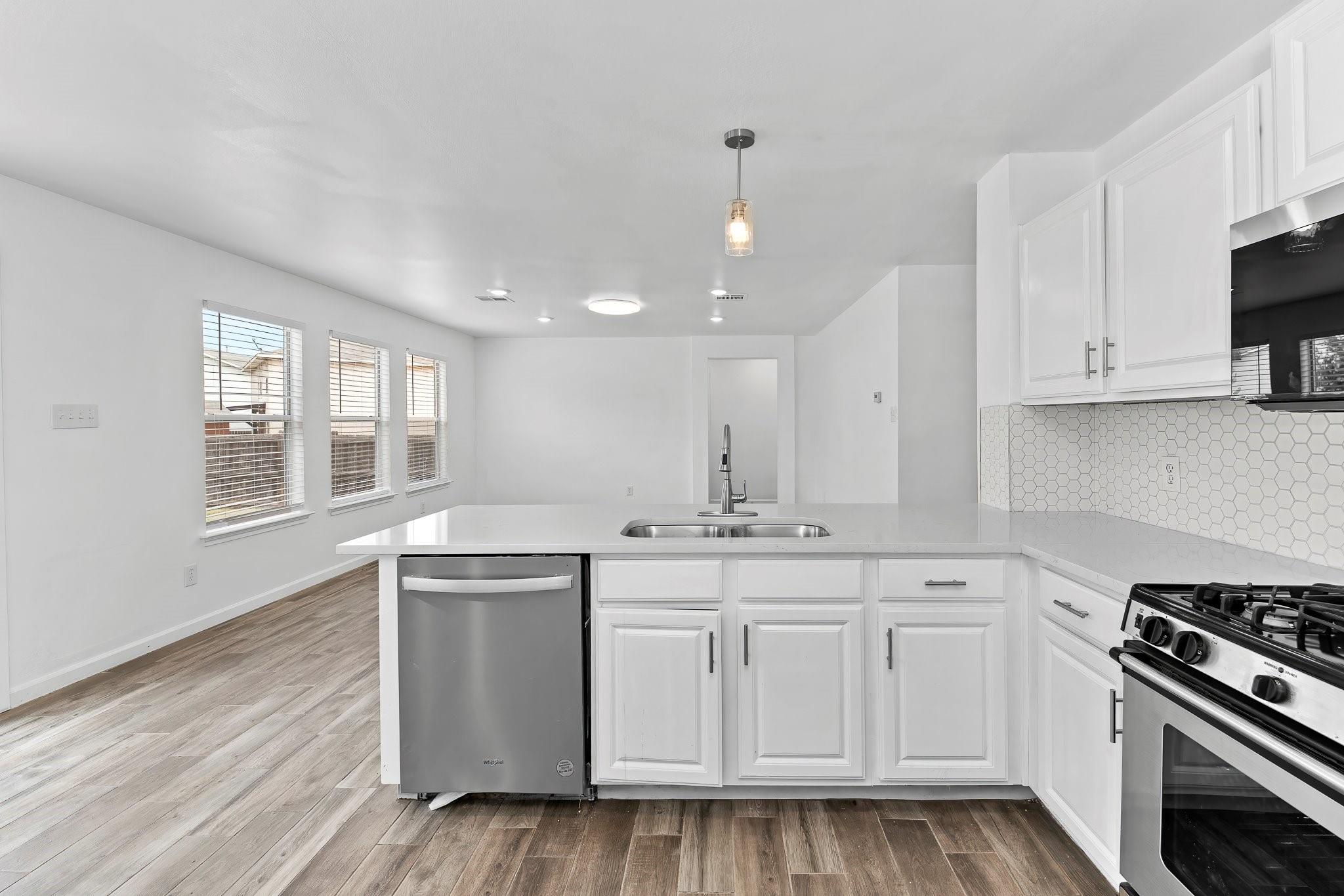 221 Peppergrass Cv Property Photo 18