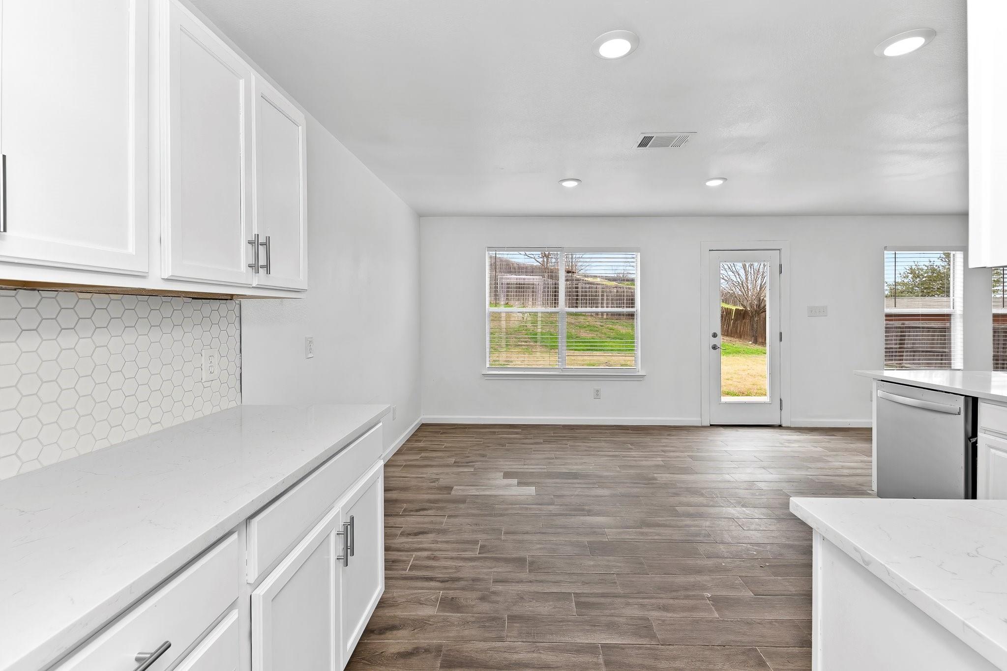 221 Peppergrass Cv Property Photo 21