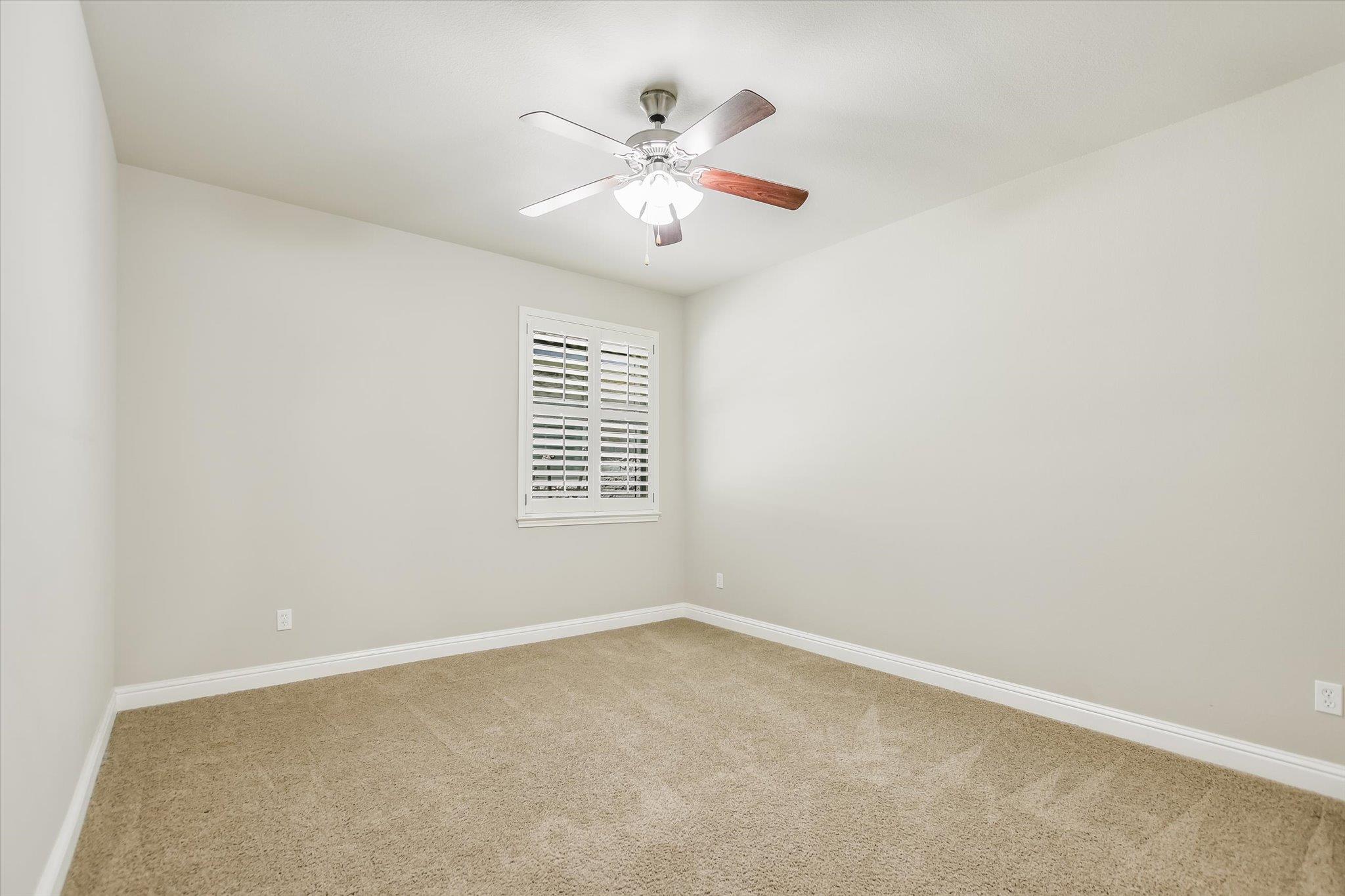 14316 Broadwinged Hawk Dr Property Photo 18