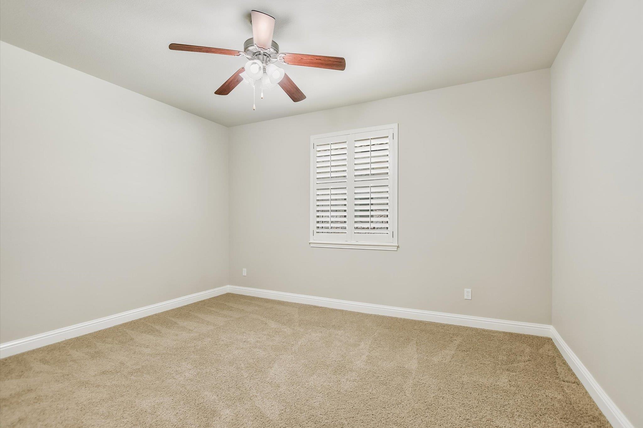 14316 Broadwinged Hawk Dr Property Photo 19
