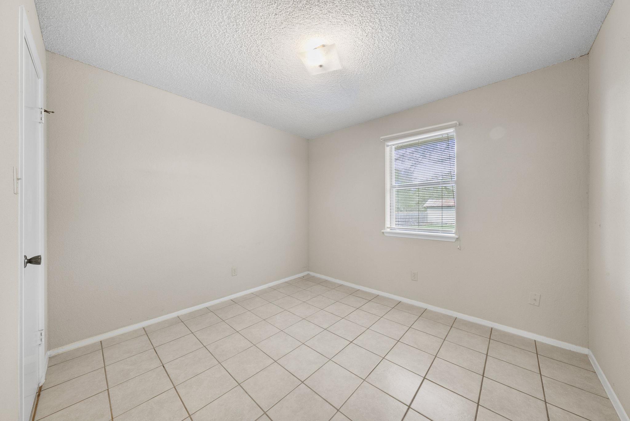 147 Live Oak Dr Property Photo 20