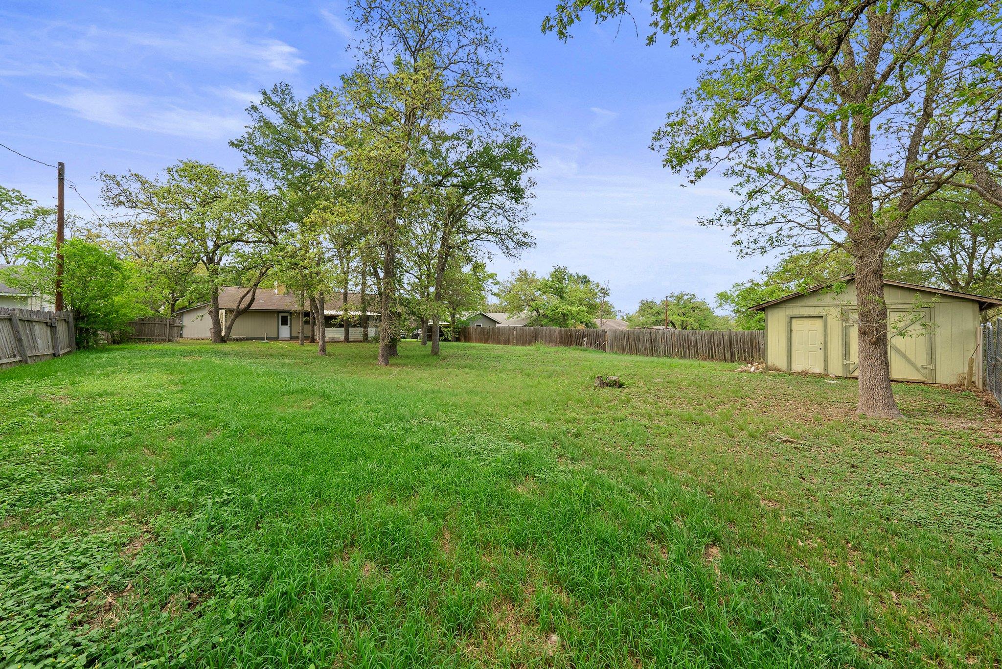 147 Live Oak Dr Property Photo 30