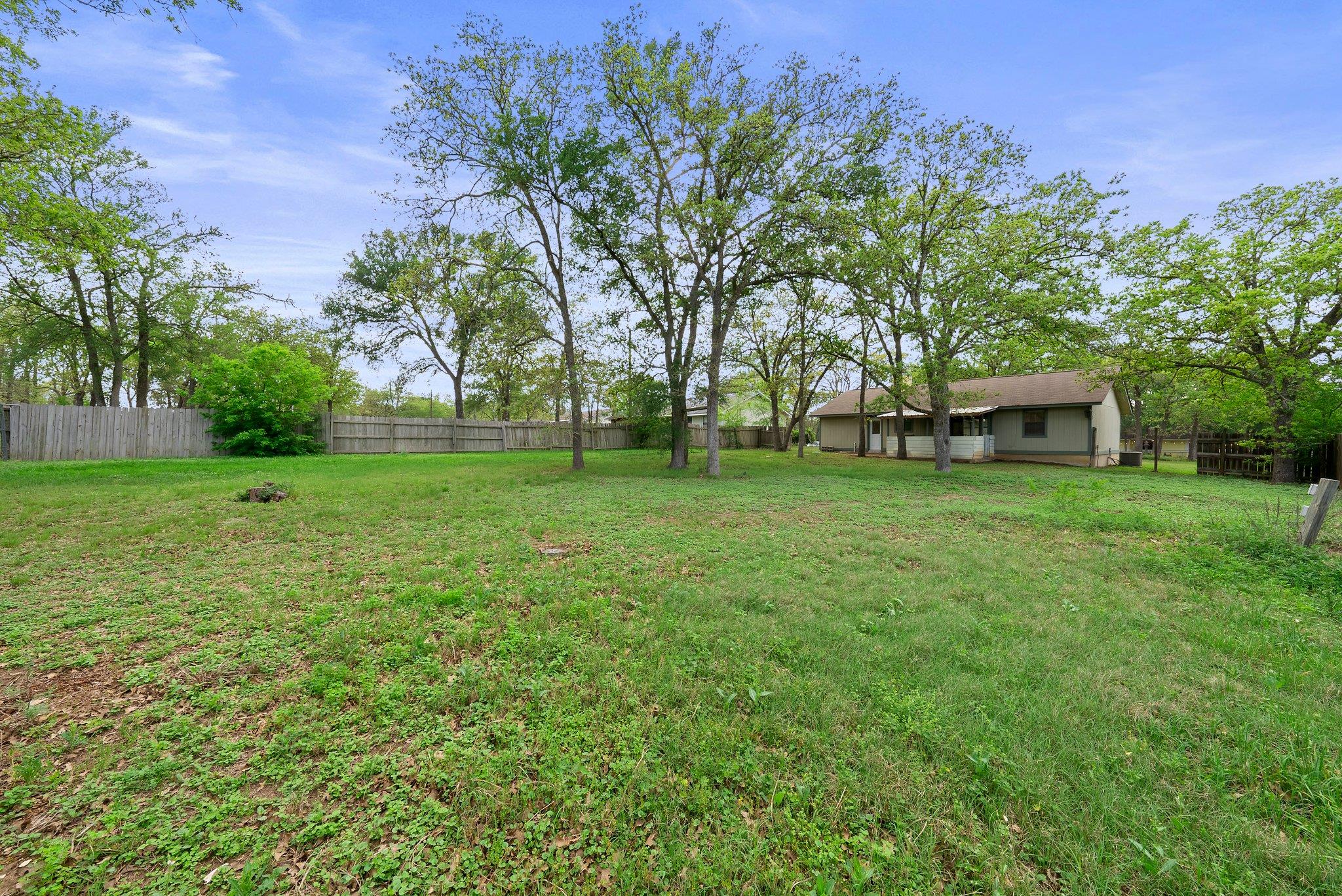147 Live Oak Dr Property Photo 31