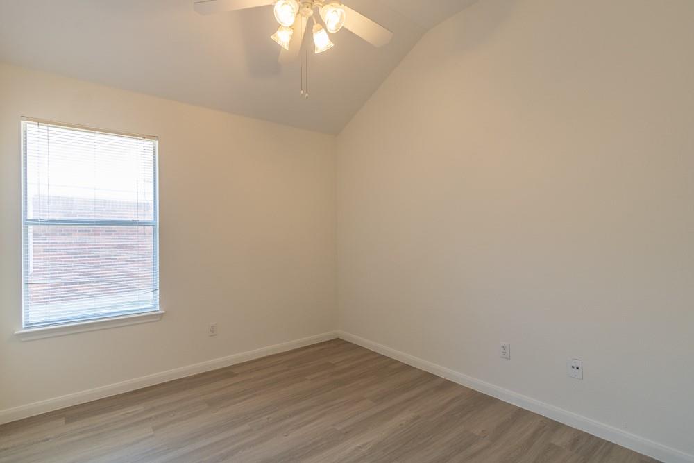 1010 Klondike Loop Property Photo 19