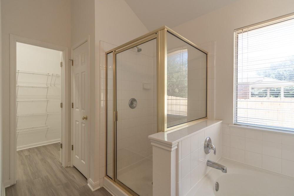 1010 Klondike Loop Property Photo 27