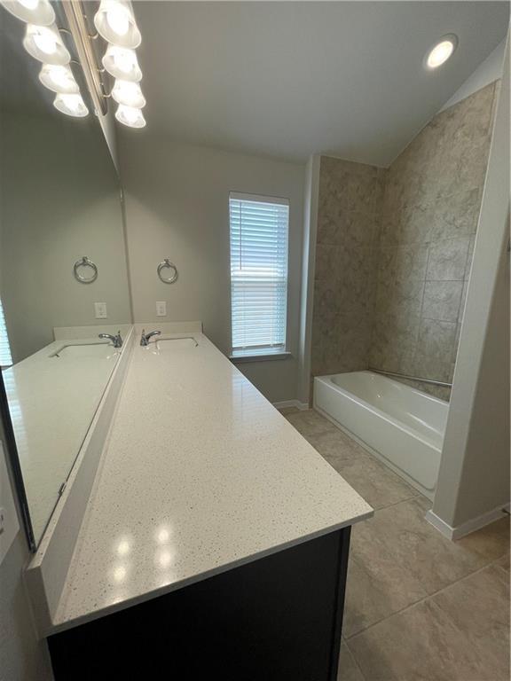 5712 Respinto Dr Property Photo 12