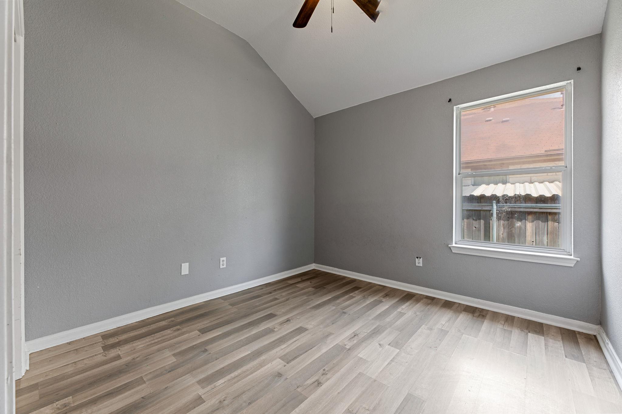 1514 Spring Peony Ct Property Photo 19
