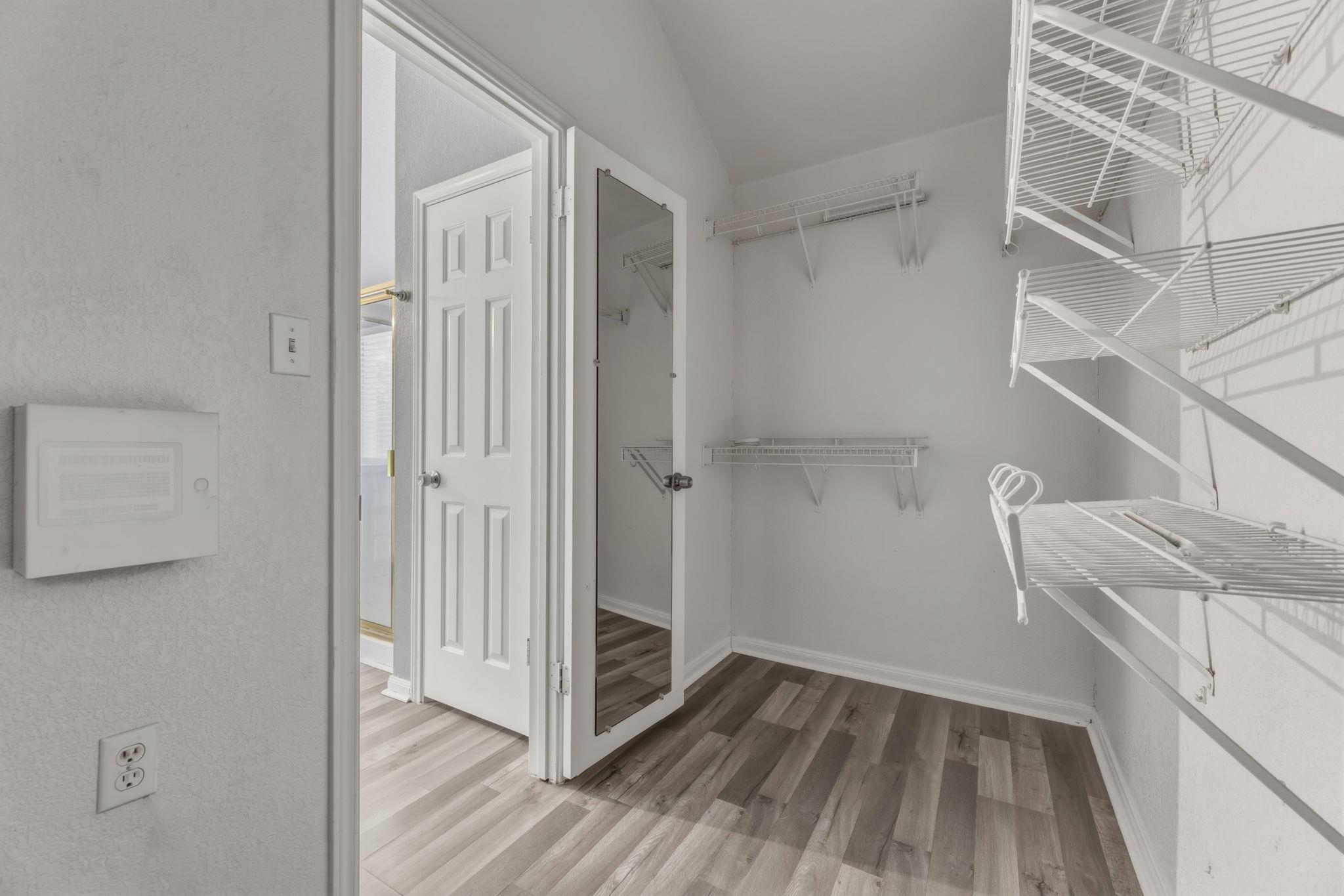 1514 Spring Peony Ct Property Photo 27