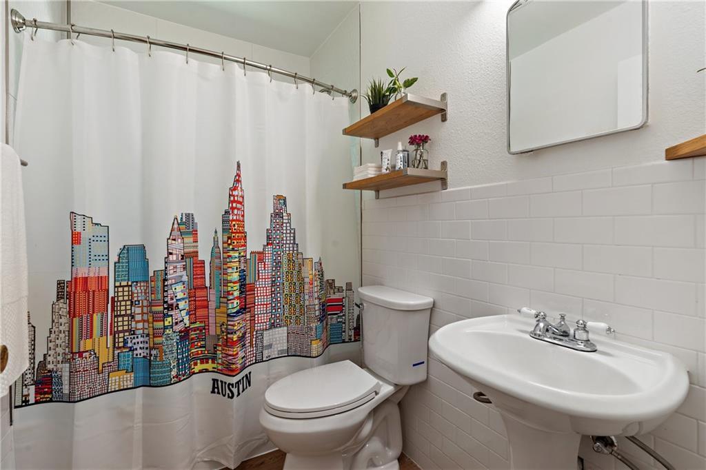 4602 Chiappero Trl Property Photo 16