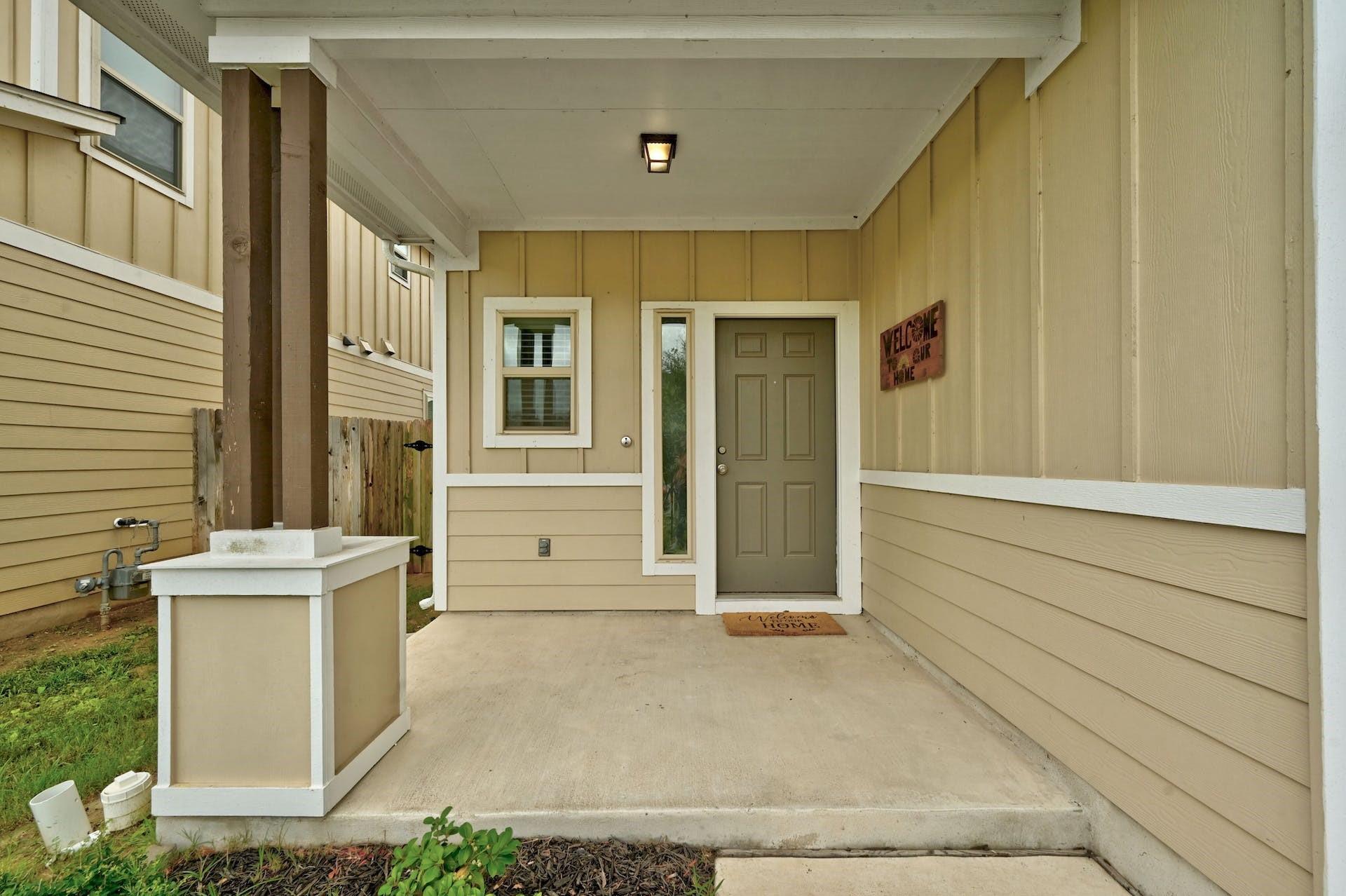 336 Wapiti Rd Property Photo 5