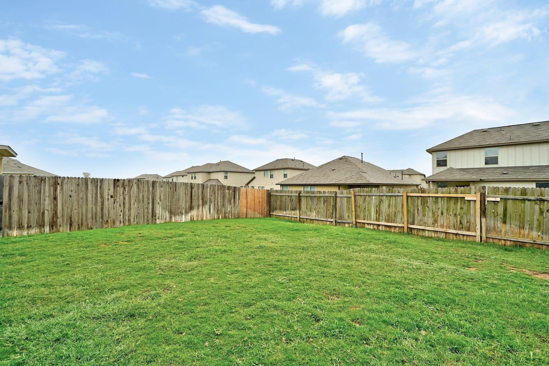 336 Wapiti Rd Property Photo 28