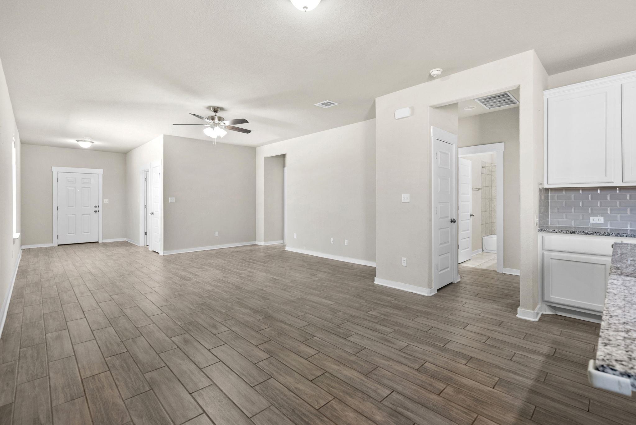 221 Ancellotta Way Property Photo 6