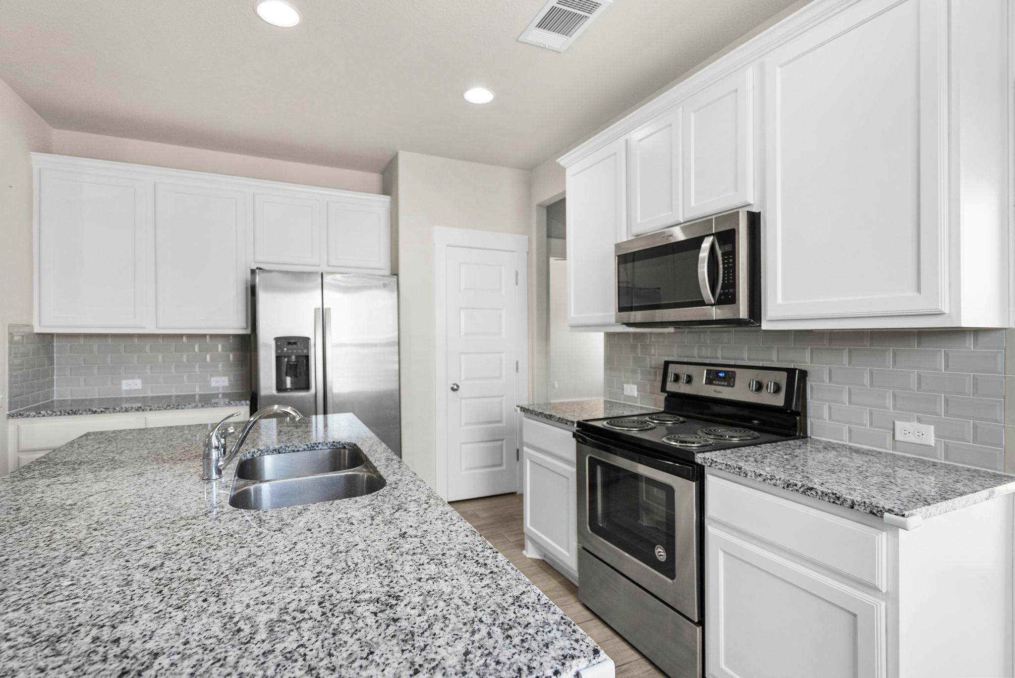221 Ancellotta Way Property Photo 10