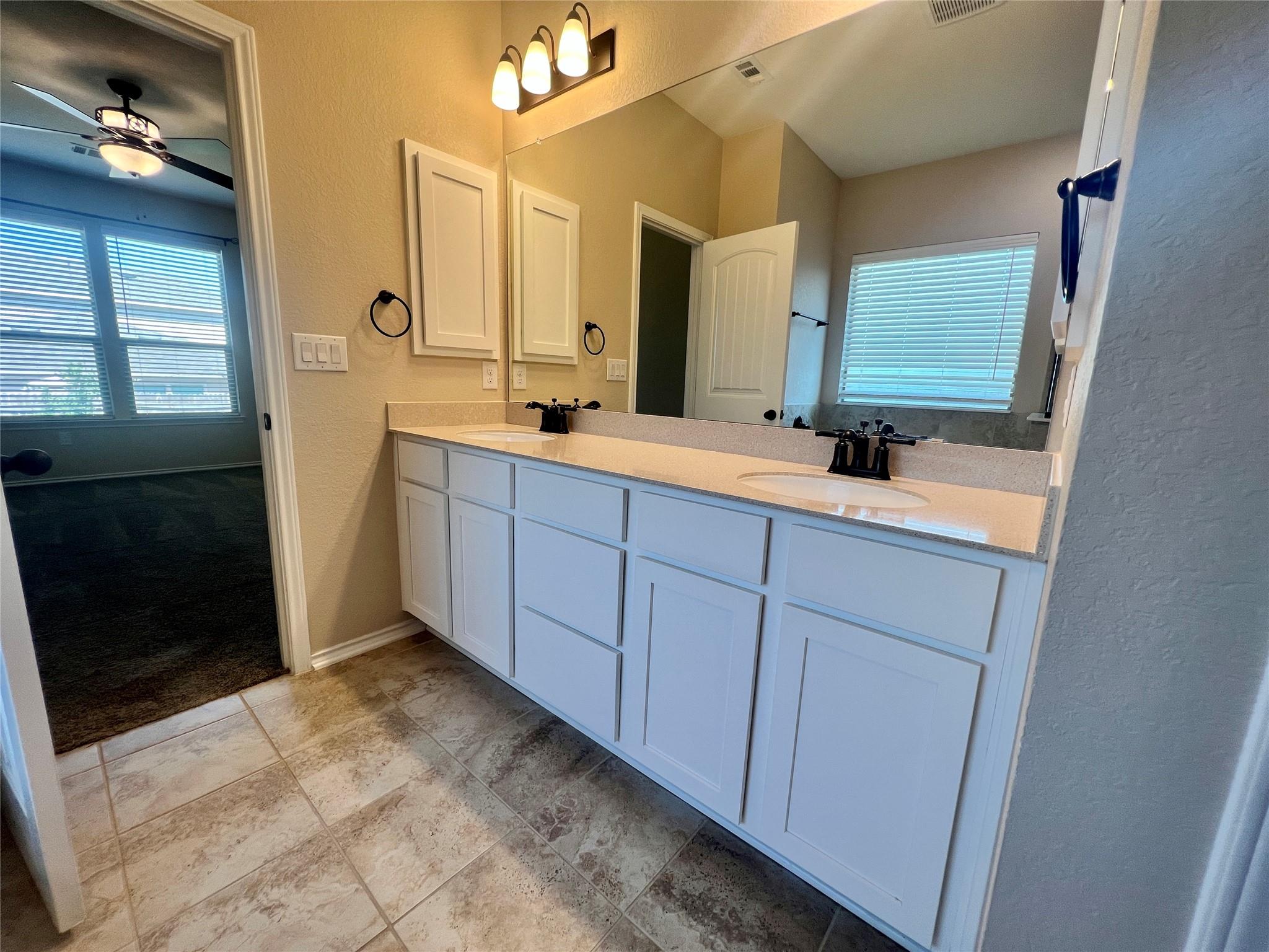 5100 Lazy Court Dr Property Photo 10