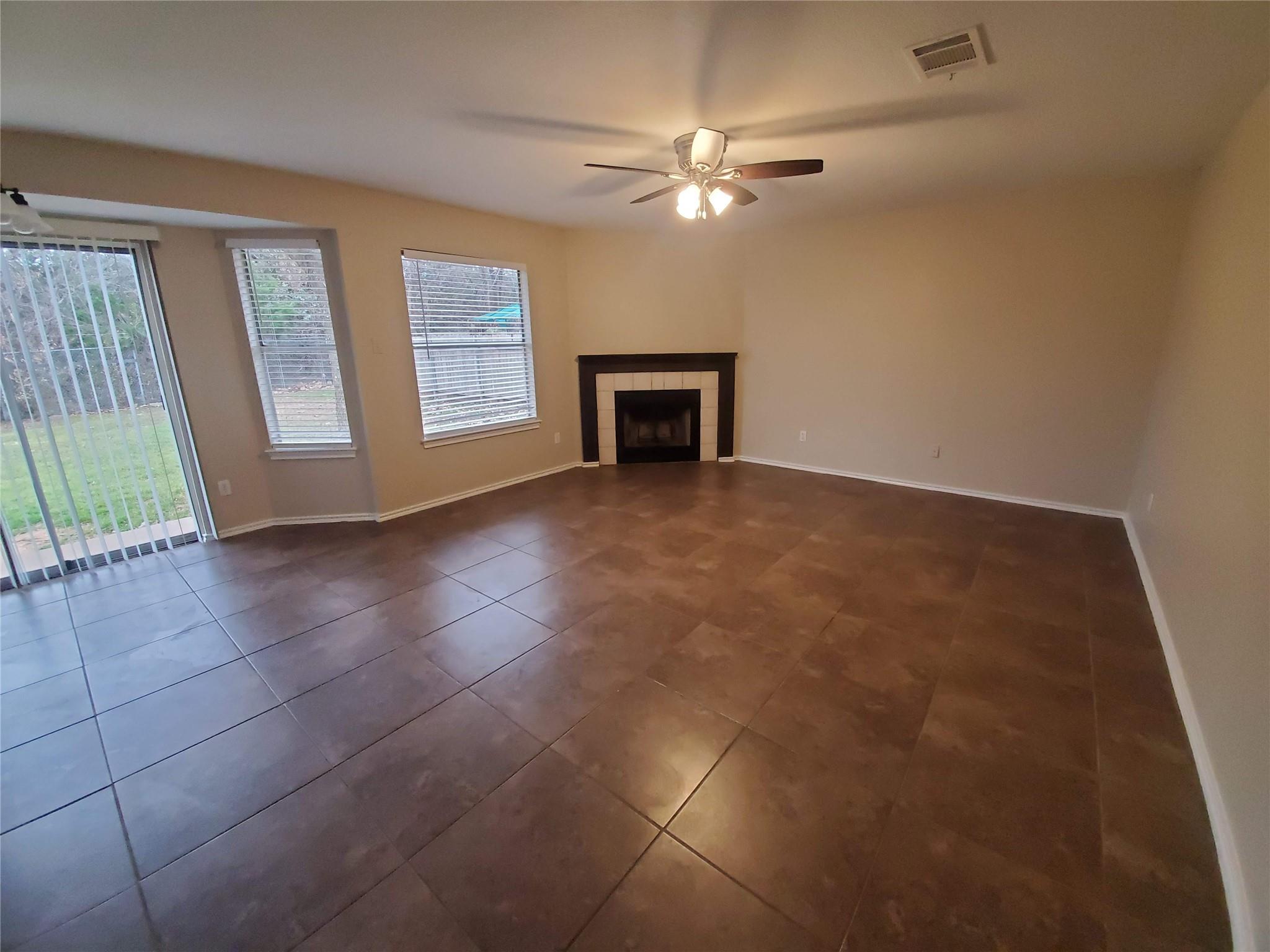 2116 E Gann Hill Dr Property Photo 4