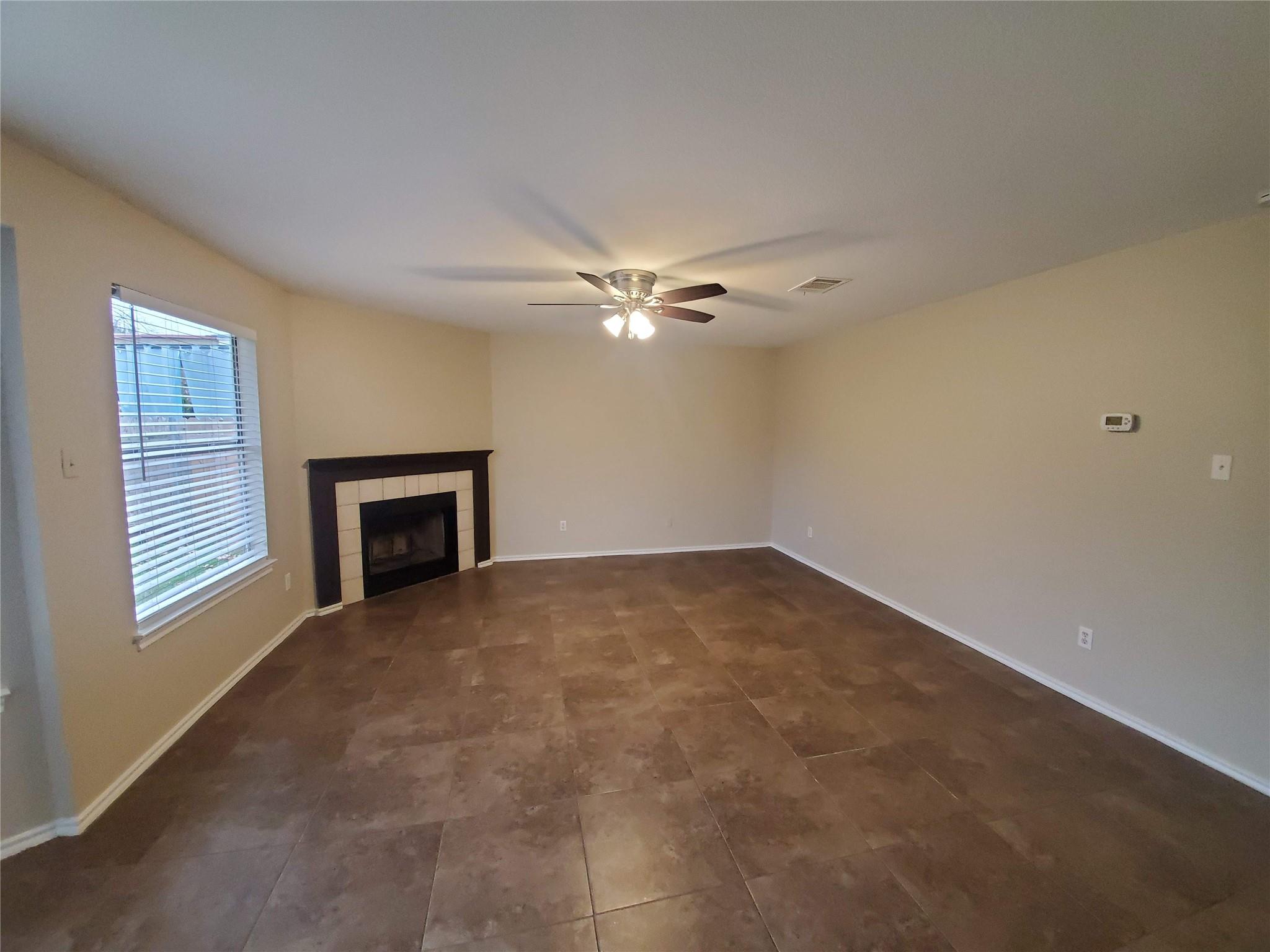 2116 E Gann Hill Dr Property Photo 5