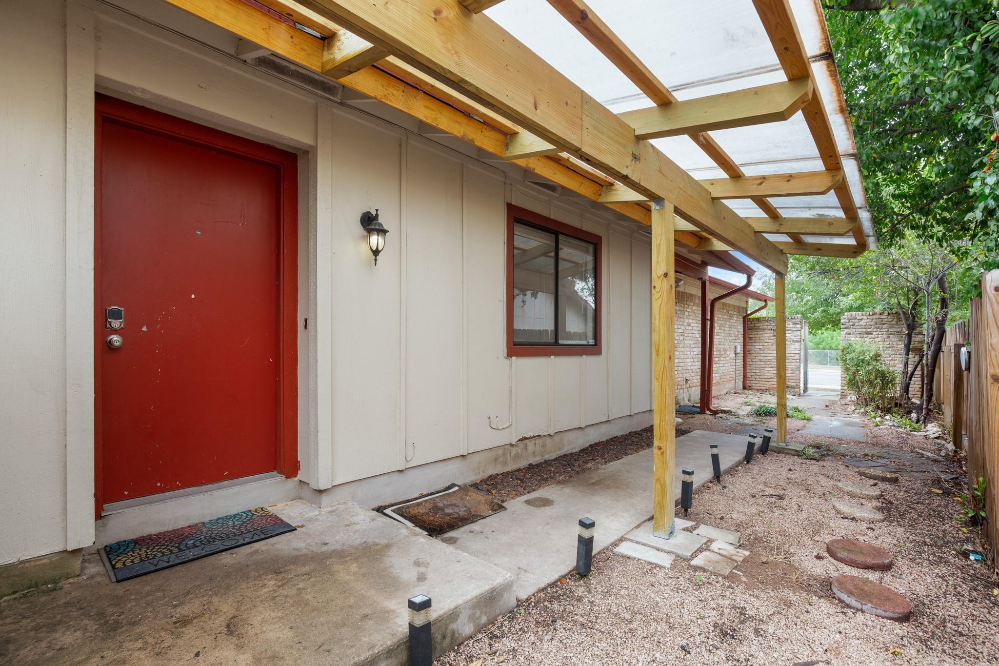 9001 Parkfield Dr #b Property Photo 24