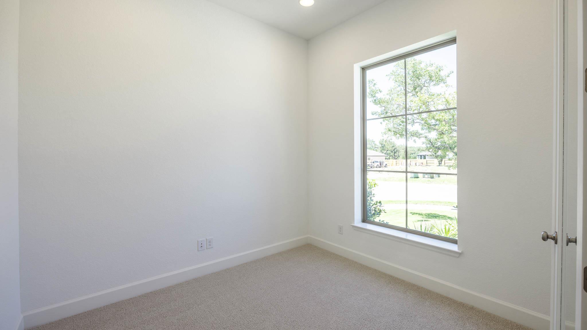 321 Adlai Ave Property Photo 11