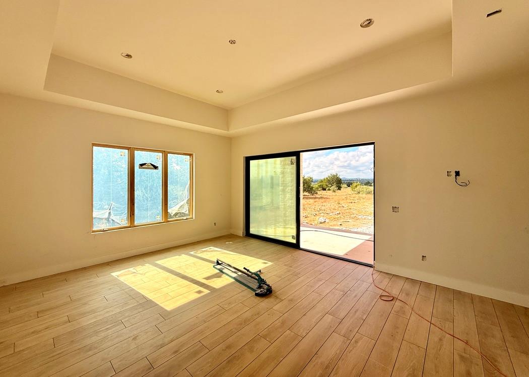 100 Beauty Berry None Property Photo 13