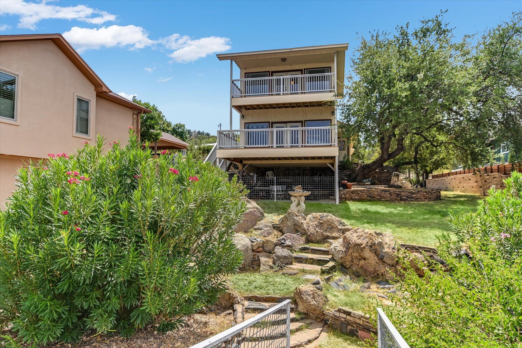 117 Inspiration Dr Property Photo 6