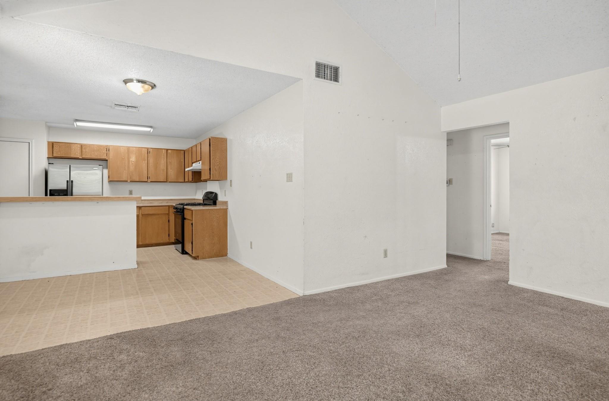 12322 Marogot Run Property Photo 4